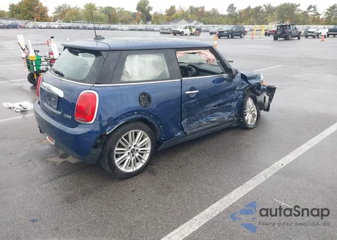 2018 Mini Hardtop Cooper/Oxford Edition from USA, damaged, VIN WMWXP5C52J2G64238